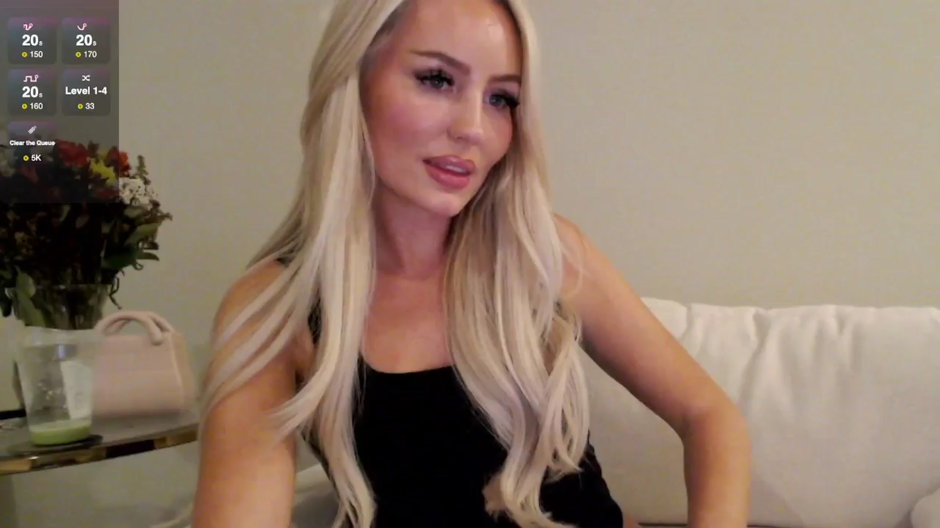 Gallery image thumbnail from Officialelsa's myfreecams stream on, 07/22/2025, 05:08 image 7 of 20