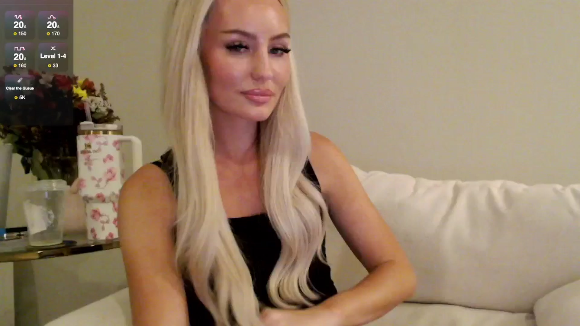 Gallery image thumbnail from Officialelsa's myfreecams stream on, 07/22/2025, 06:49 image 1 of 20