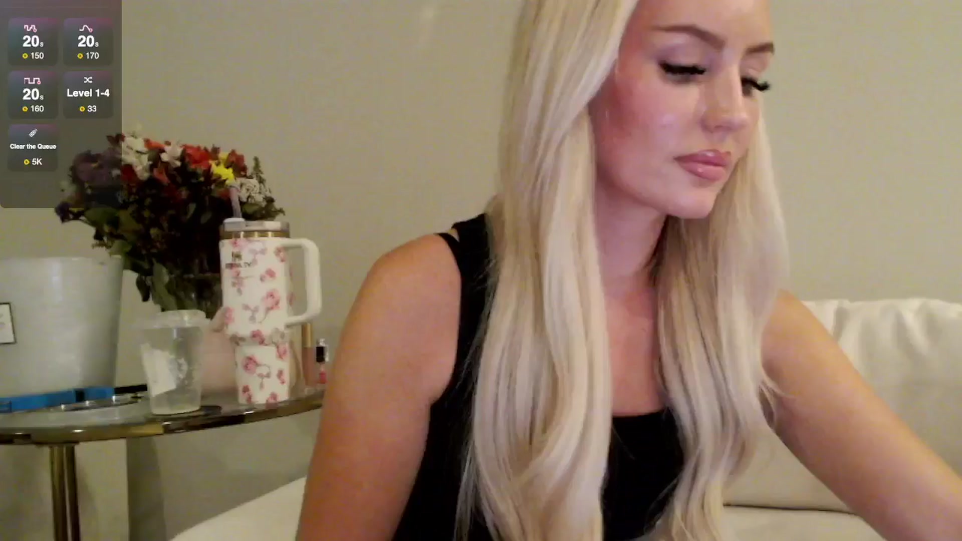 Gallery image thumbnail from Officialelsa's myfreecams stream on, 07/22/2025, 06:49 image 3 of 20