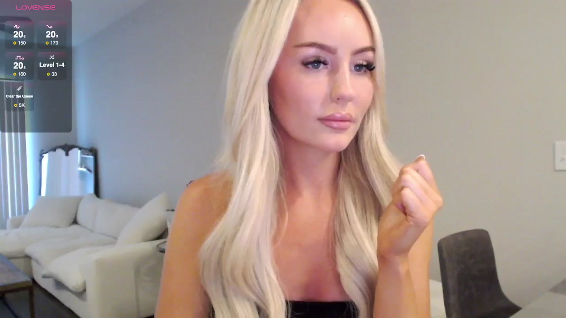Gallery image thumbnail from Officialelsa's myfreecams stream on, 07/23/2025, 20:12 image 6 of 20
