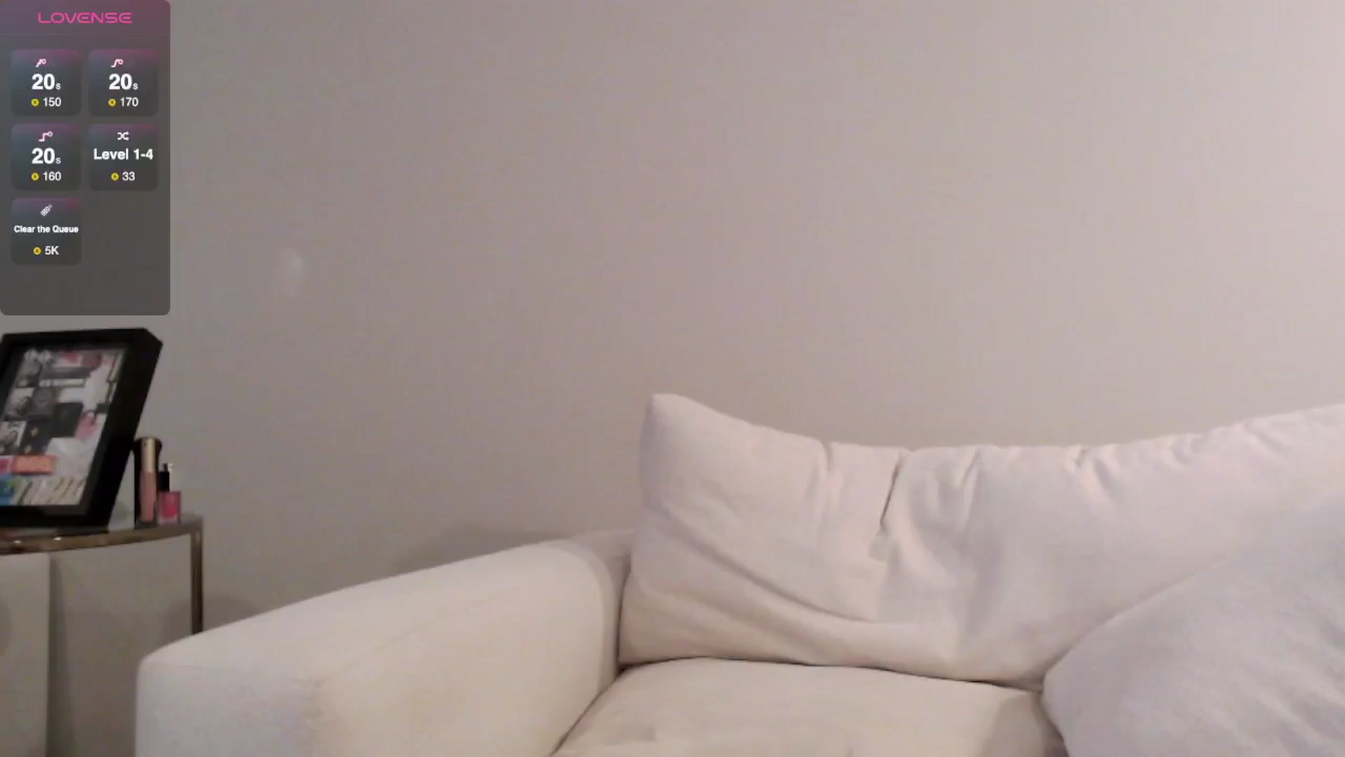 Gallery image thumbnail from Officialelsa's myfreecams stream on, 08/28/2025, 20:32 image 1 of 20