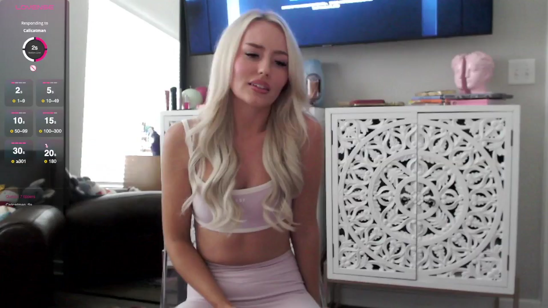Gallery image thumbnail from Officialelsa's myfreecams stream on, 09/07/2025, 21:41 image 11 of 20