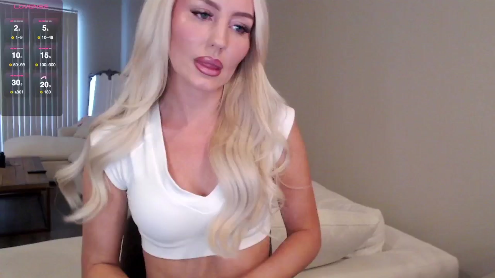 Gallery image thumbnail from Officialelsa's myfreecams stream on, 09/21/2025, 20:25 image 7 of 20