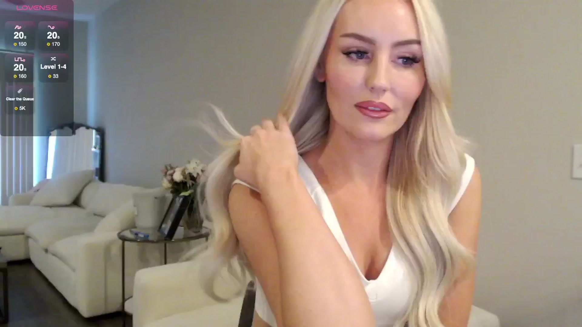 Gallery image thumbnail from Officialelsa's myfreecams stream on, 09/21/2025, 21:47 image 1 of 20