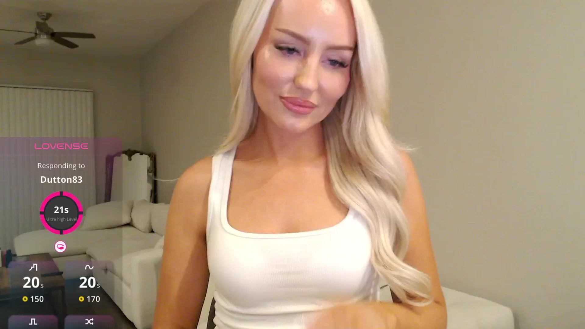 Gallery image thumbnail from Officialelsa's myfreecams stream on, 10/08/2025, 05:34 image 13 of 20