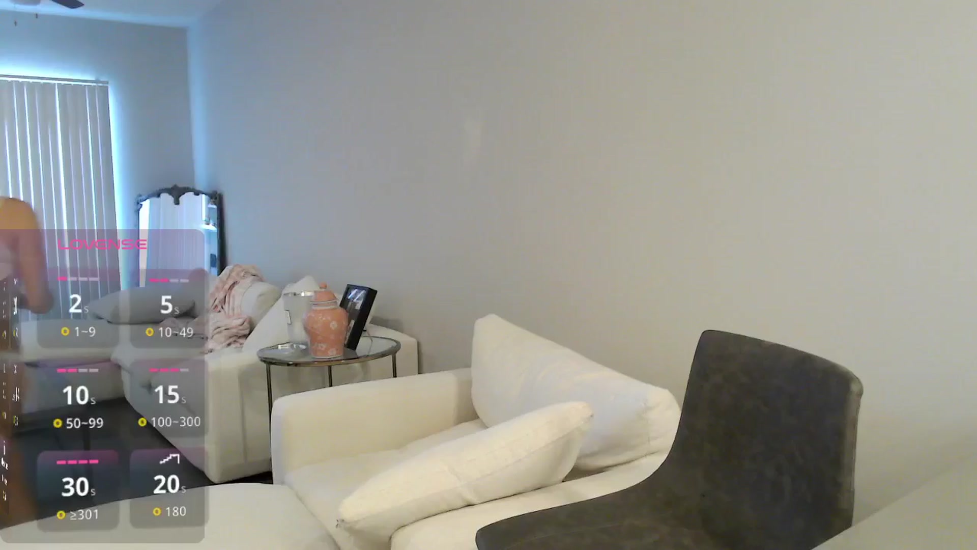 Gallery image thumbnail from Officialelsa's myfreecams stream on, 10/11/2025, 19:04 image 8 of 20