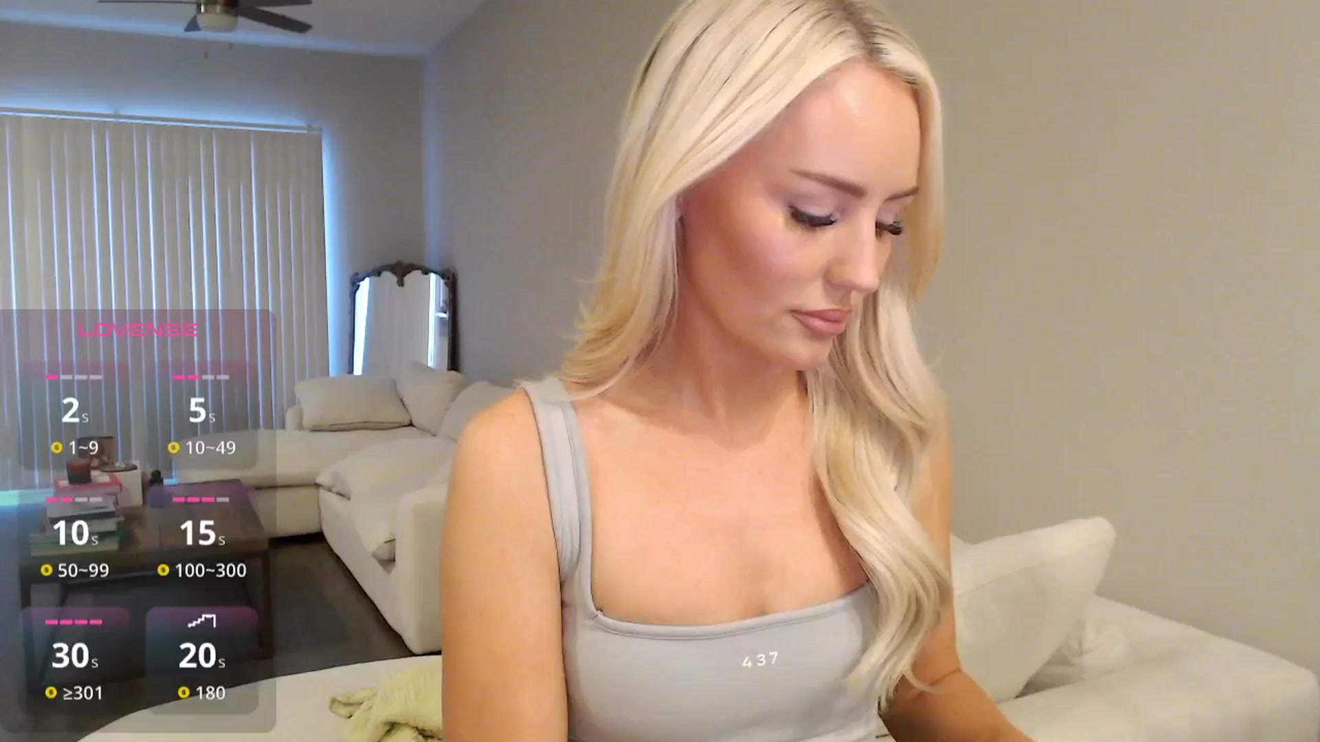 Gallery image thumbnail from Officialelsa's myfreecams stream on, 10/29/2025, 23:55 image 4 of 20
