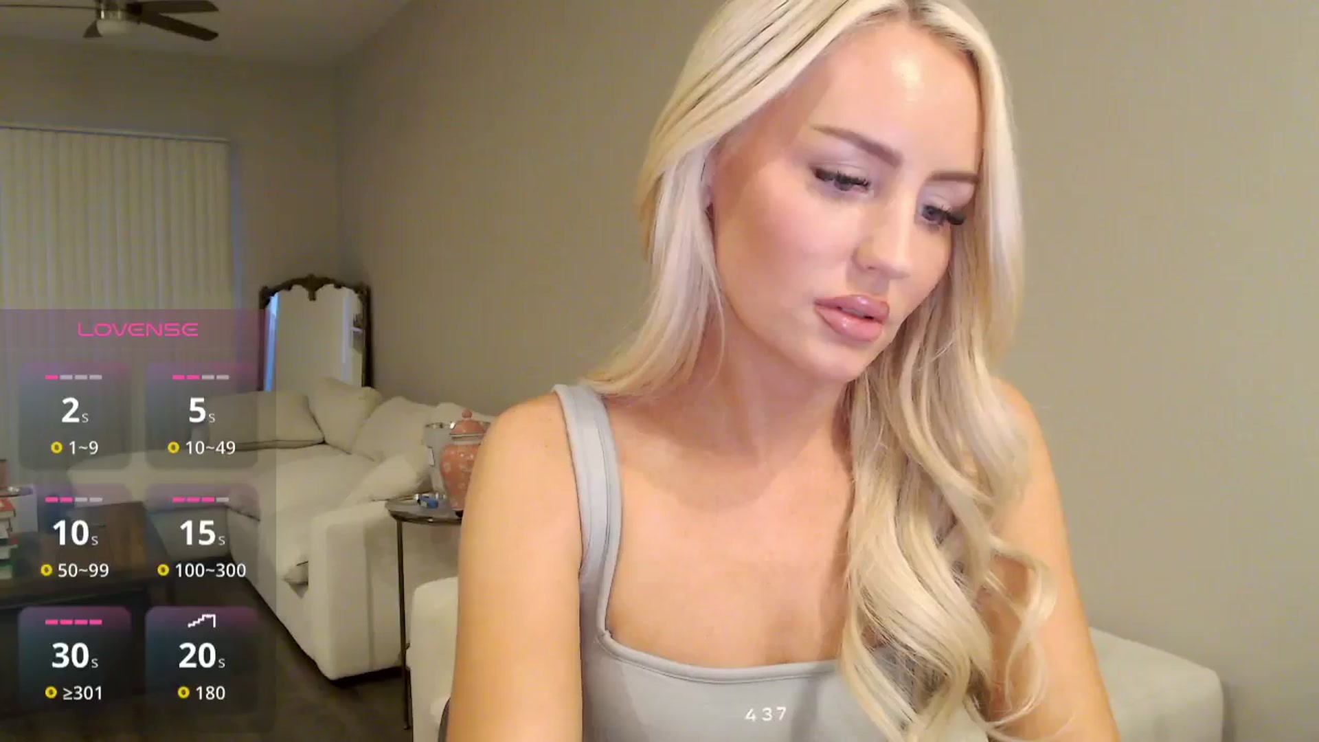 Gallery image thumbnail from Officialelsa's myfreecams stream on, 10/29/2025, 23:55 image 18 of 20