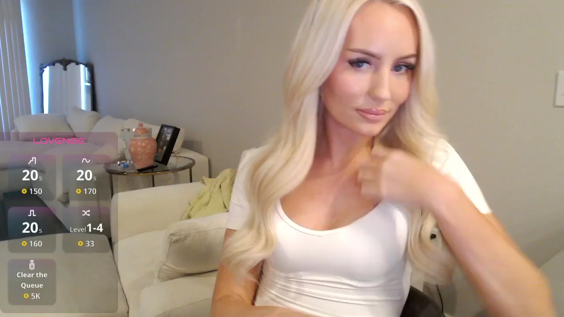 Gallery image thumbnail from Officialelsa's myfreecams stream on, 10/30/2025, 23:21 image 2 of 20
