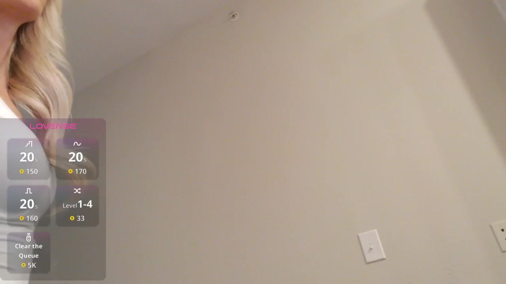 Gallery image thumbnail from Officialelsa's myfreecams stream on, 10/30/2025, 23:21 image 3 of 20