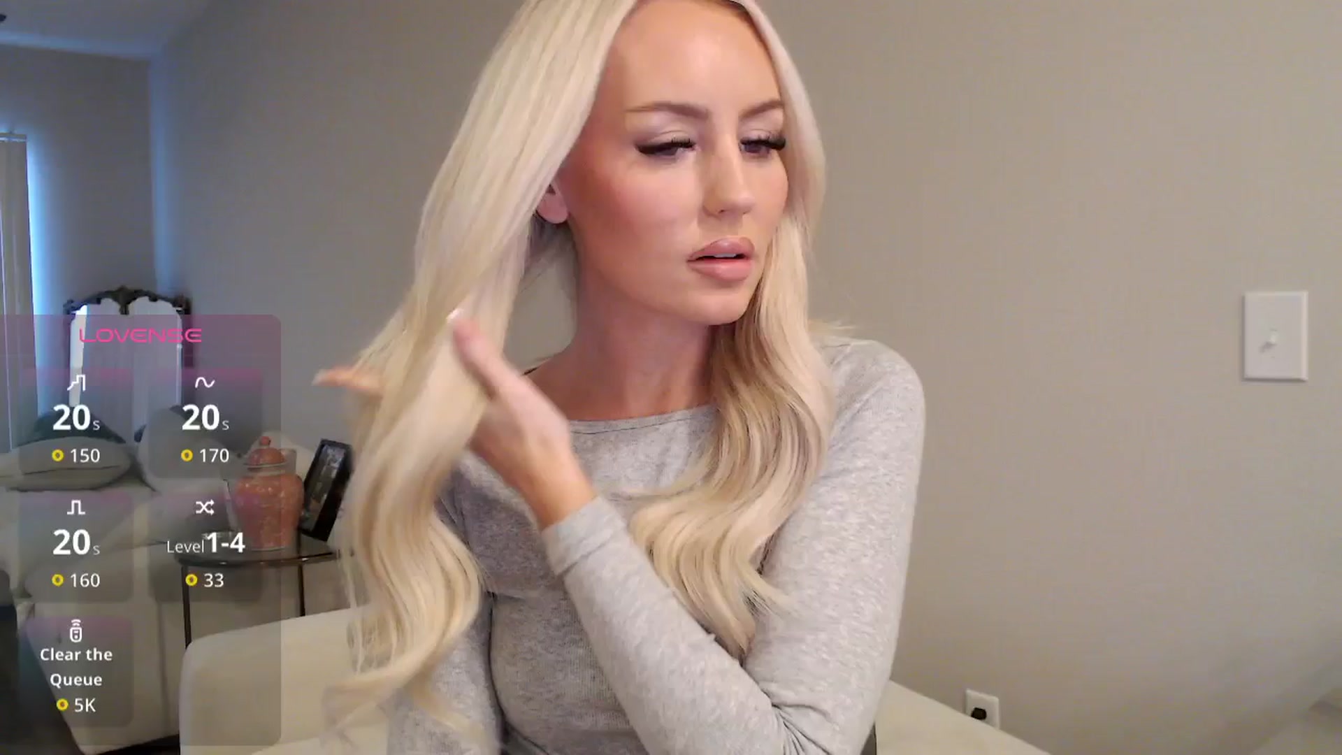 Gallery image thumbnail from Officialelsa's myfreecams stream on, 11/14/2025, 22:53 image 9 of 20