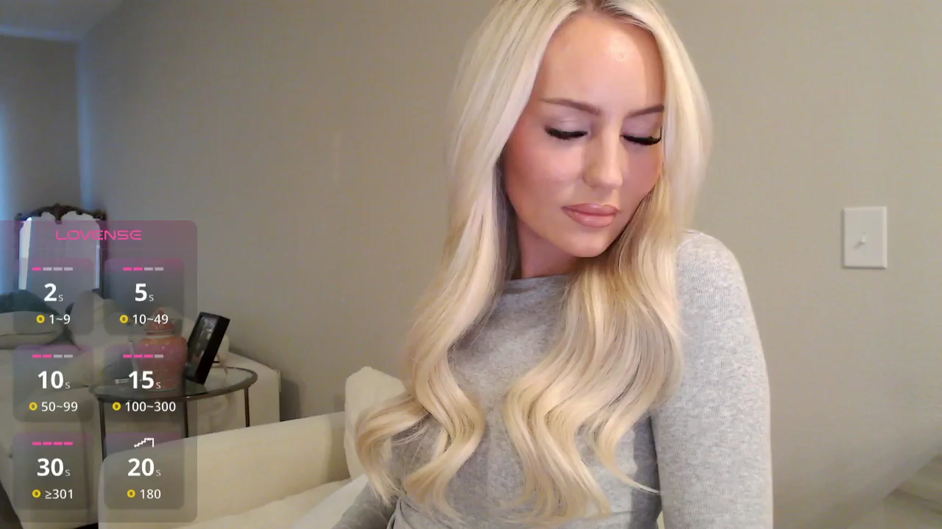Gallery image thumbnail from Officialelsa's myfreecams stream on, 11/14/2025, 22:53 image 20 of 20