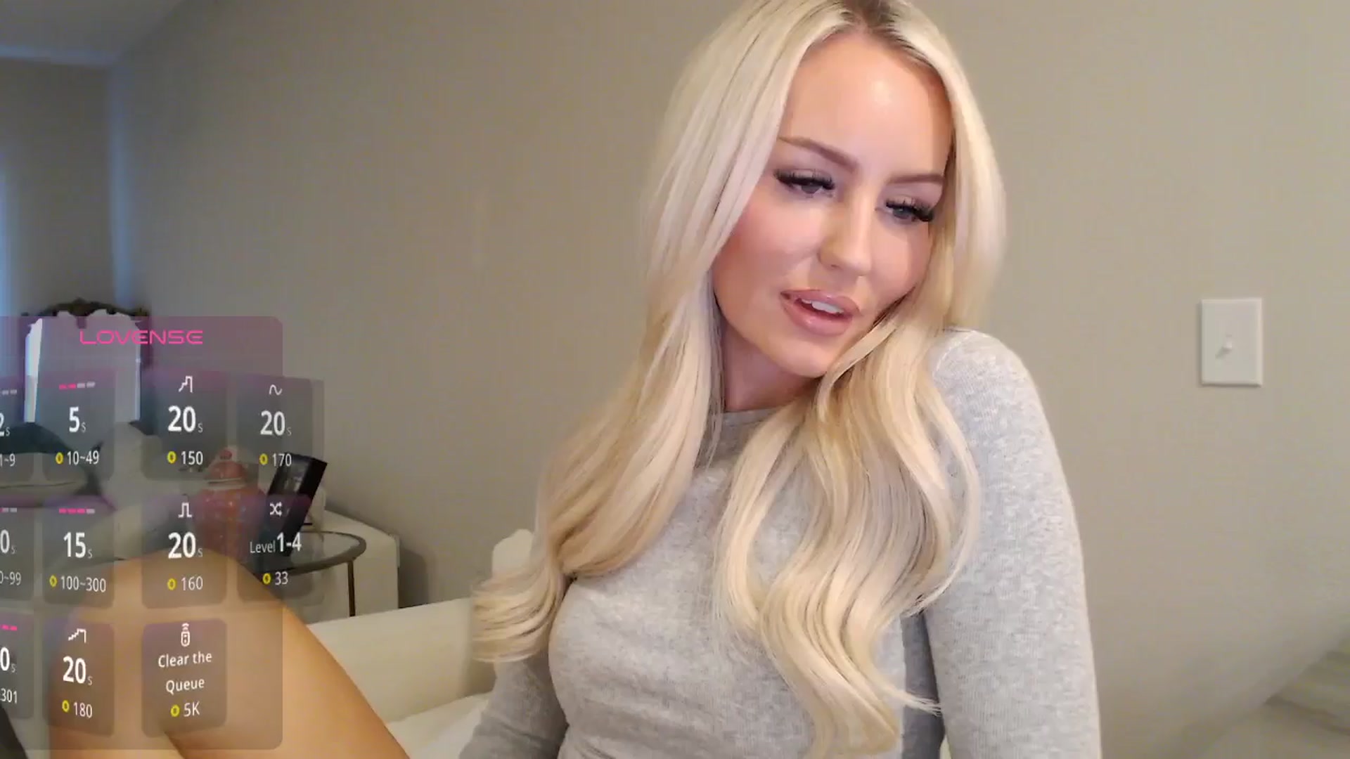 Gallery image thumbnail from Officialelsa's myfreecams stream on, 11/14/2025, 23:09 image 5 of 20