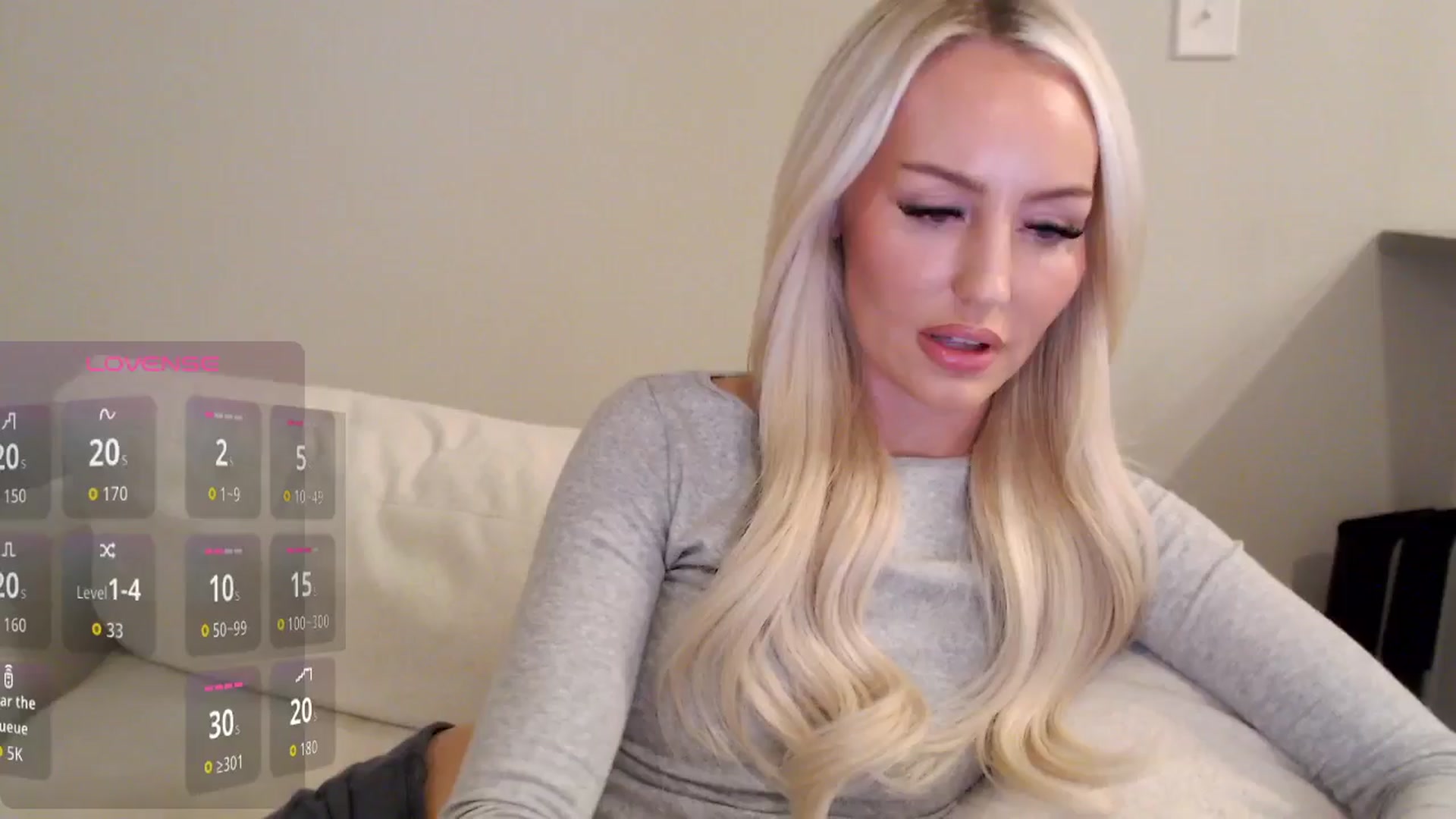 Gallery image thumbnail from Officialelsa's myfreecams stream on, 11/15/2025, 03:31 image 2 of 20