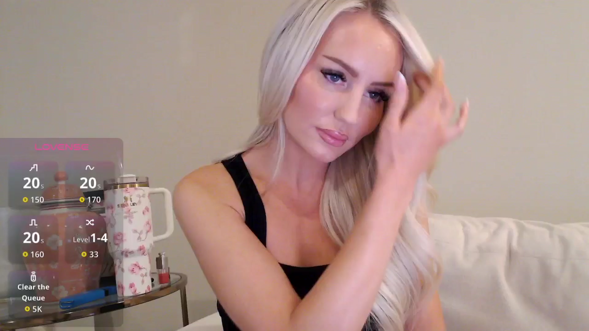 Gallery image thumbnail from Officialelsa's myfreecams stream on, 11/17/2025, 22:47 image 3 of 20