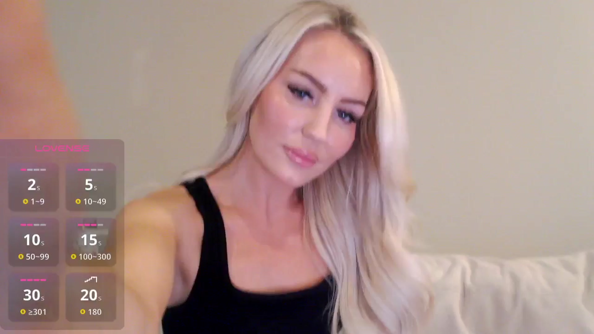 Gallery image thumbnail from Officialelsa's myfreecams stream on, 11/17/2025, 22:47 image 2 of 20