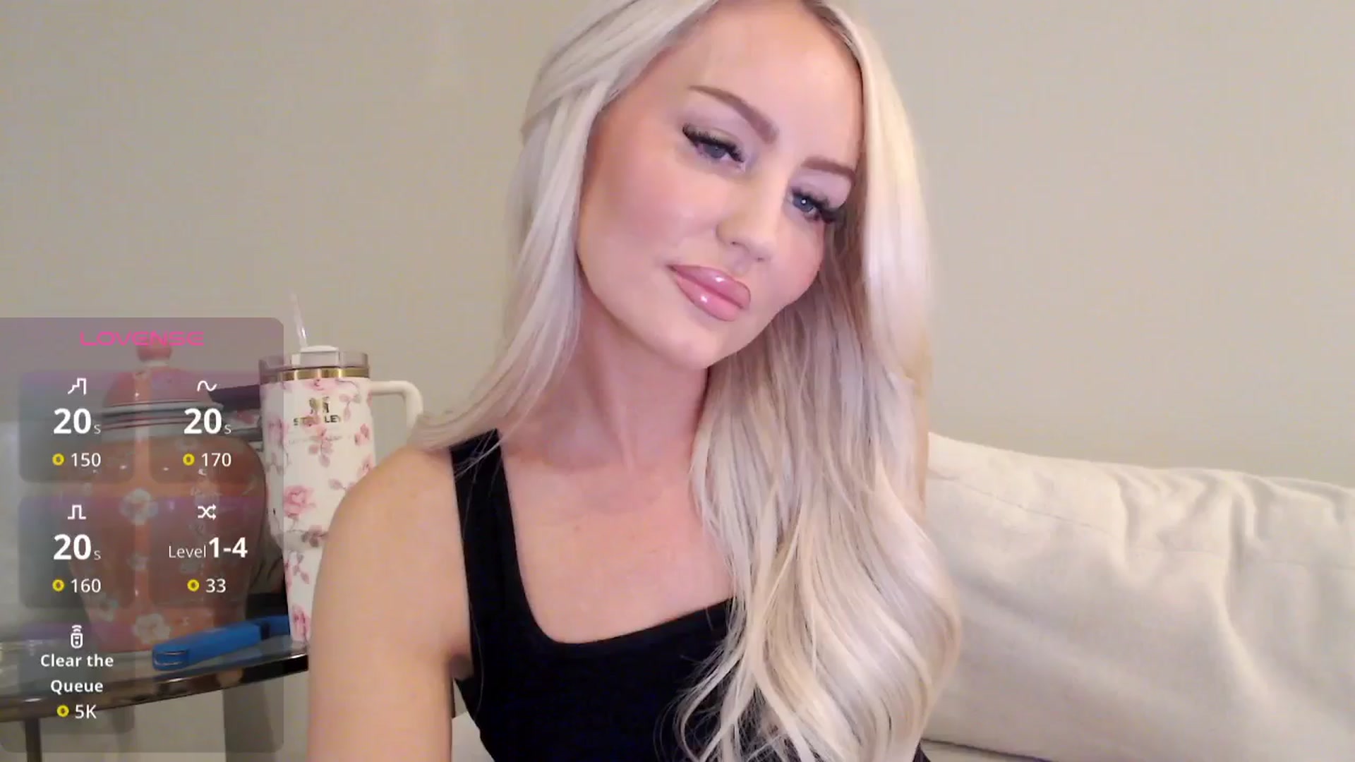 Gallery image thumbnail from Officialelsa's myfreecams stream on, 11/17/2025, 22:47 image 9 of 20