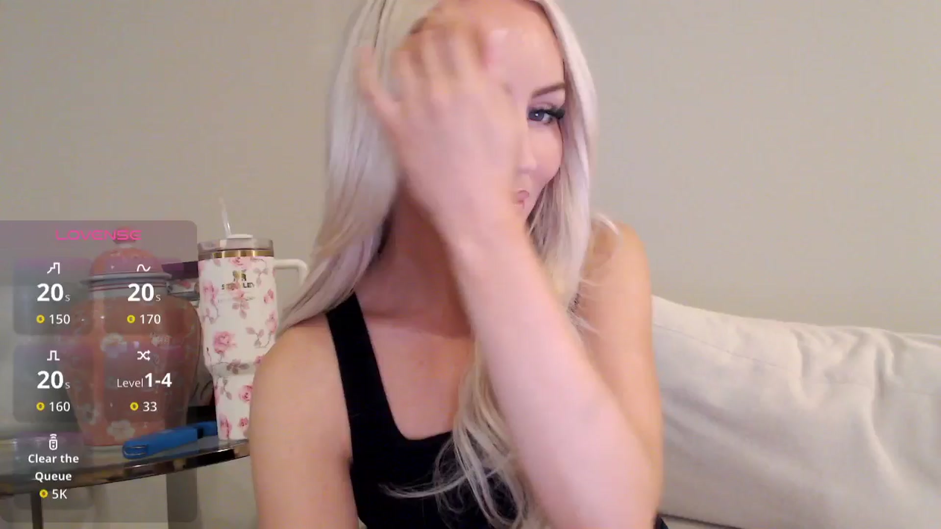 Gallery image thumbnail from Officialelsa's myfreecams stream on, 11/17/2025, 22:47 image 12 of 20