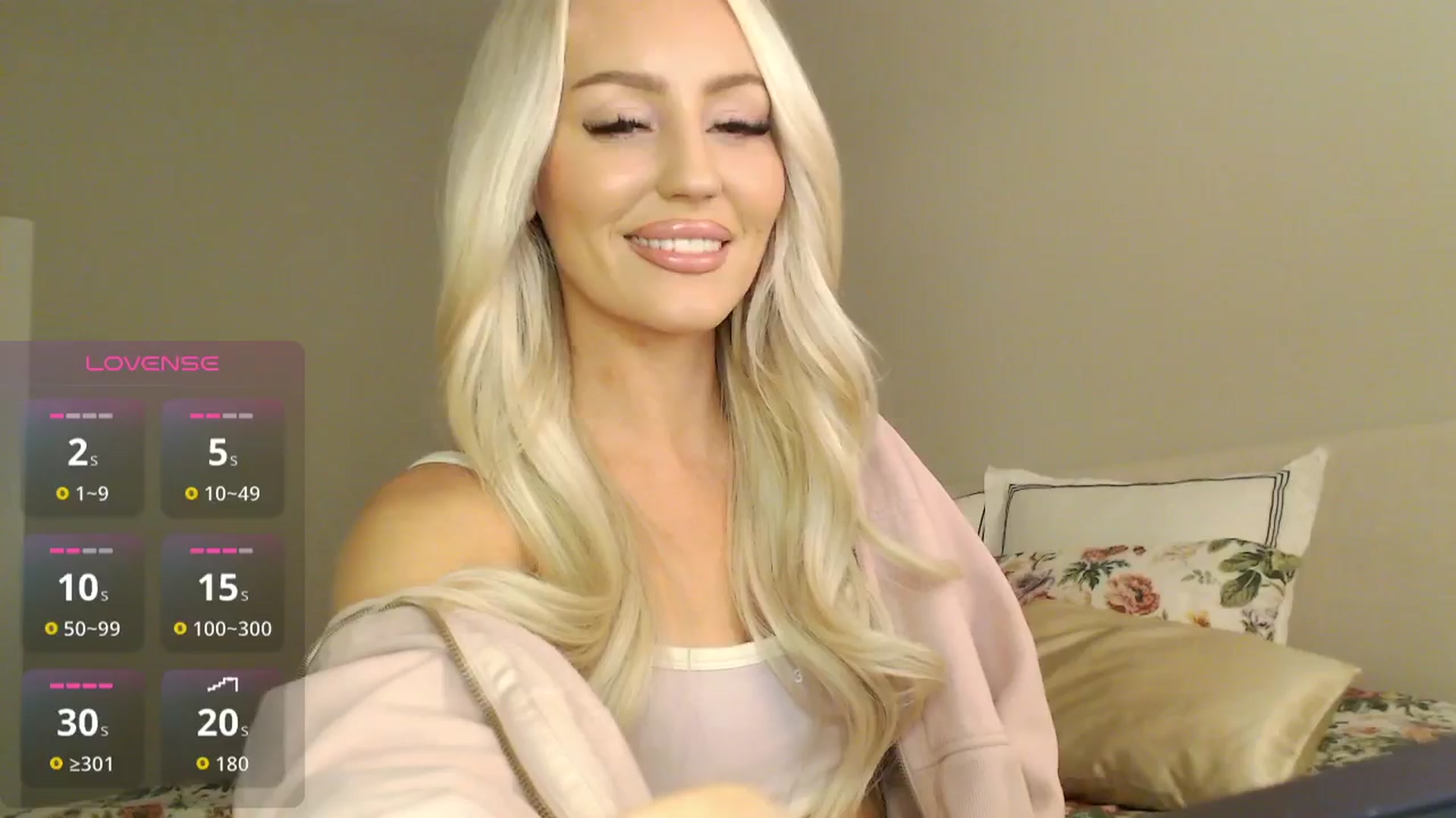 Gallery image thumbnail from Officialelsa's myfreecams stream on, 11/20/2025, 06:12 image 2 of 20