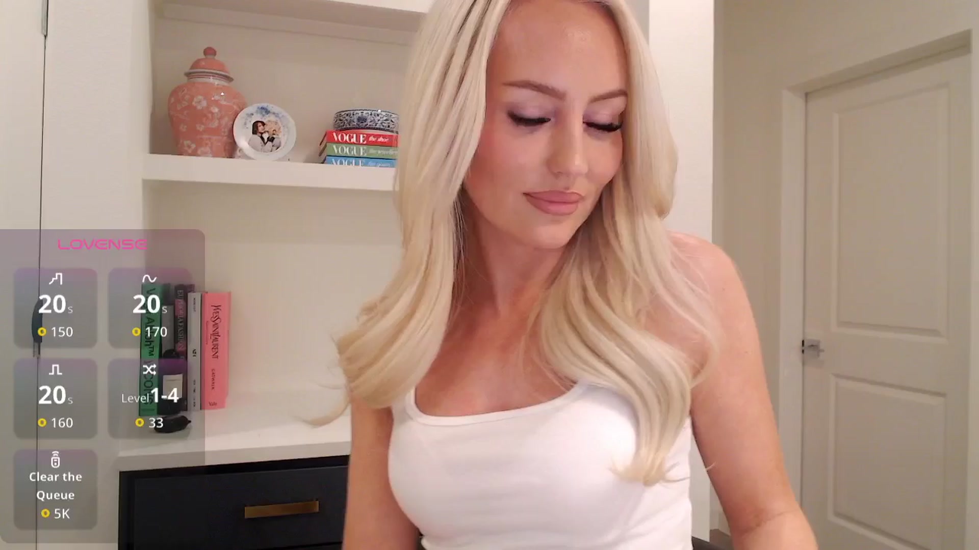 Gallery image thumbnail from Officialelsa's myfreecams stream on, 12/11/2025, 03:02 image 18 of 20