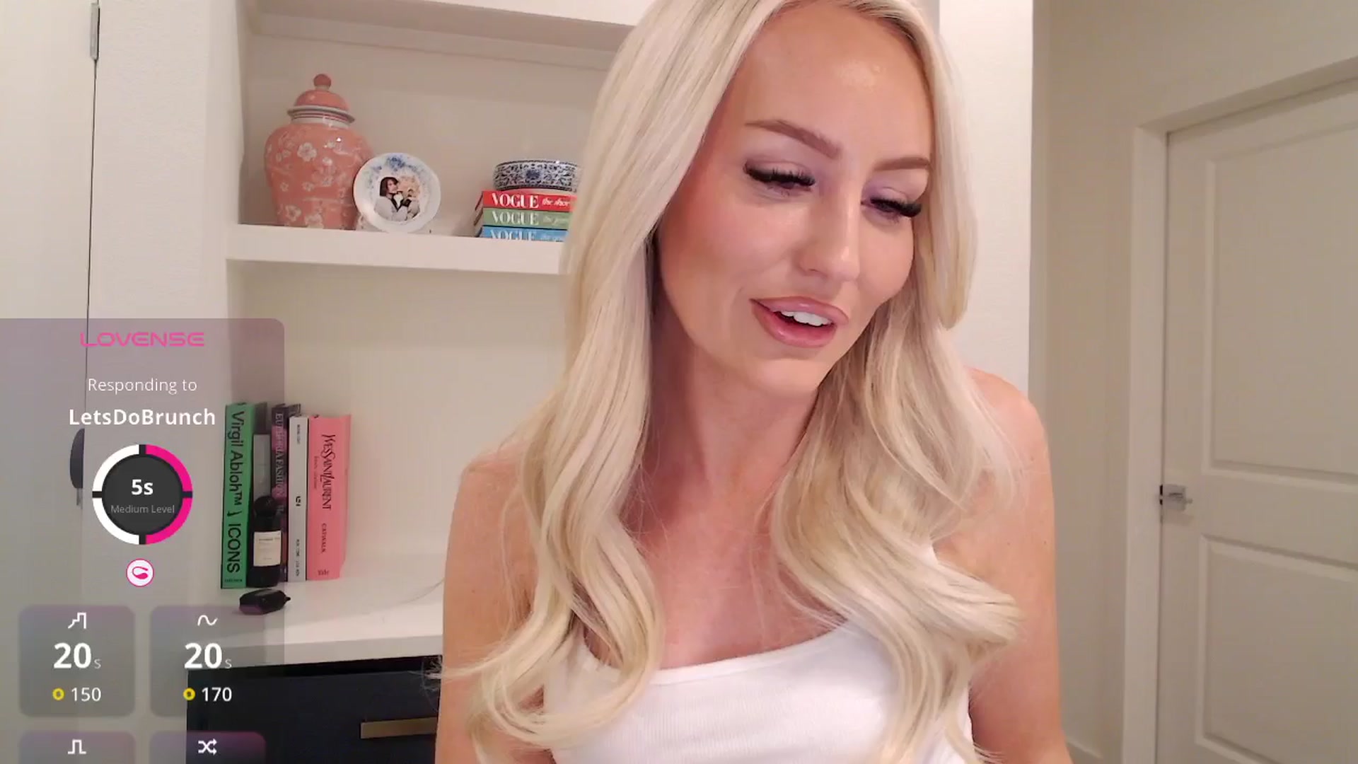 Gallery image thumbnail from Officialelsa's myfreecams stream on, 12/11/2025, 07:01 image 3 of 20