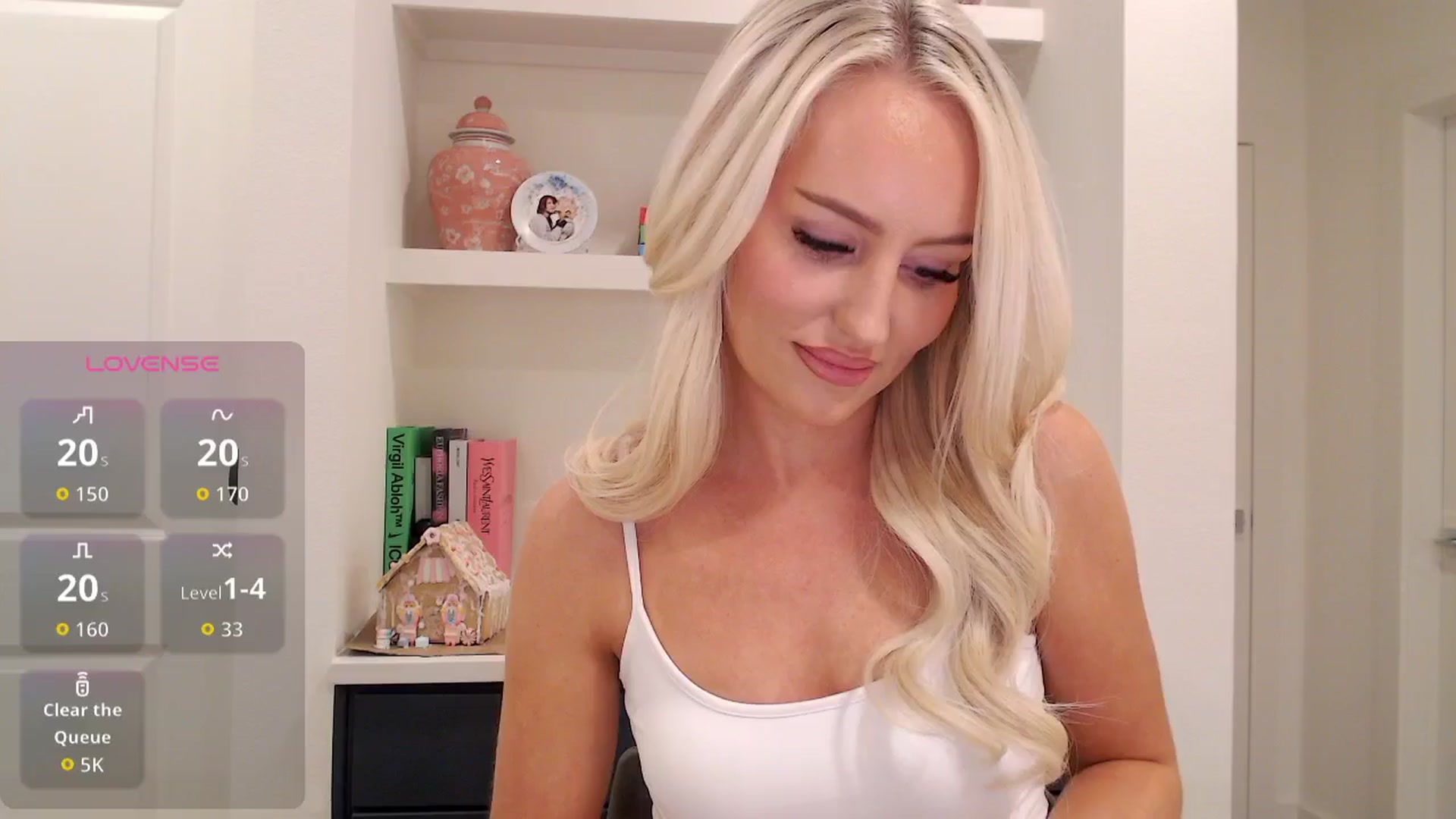 Gallery image thumbnail from Officialelsa's myfreecams stream on, 12/16/2025, 06:00 image 15 of 20