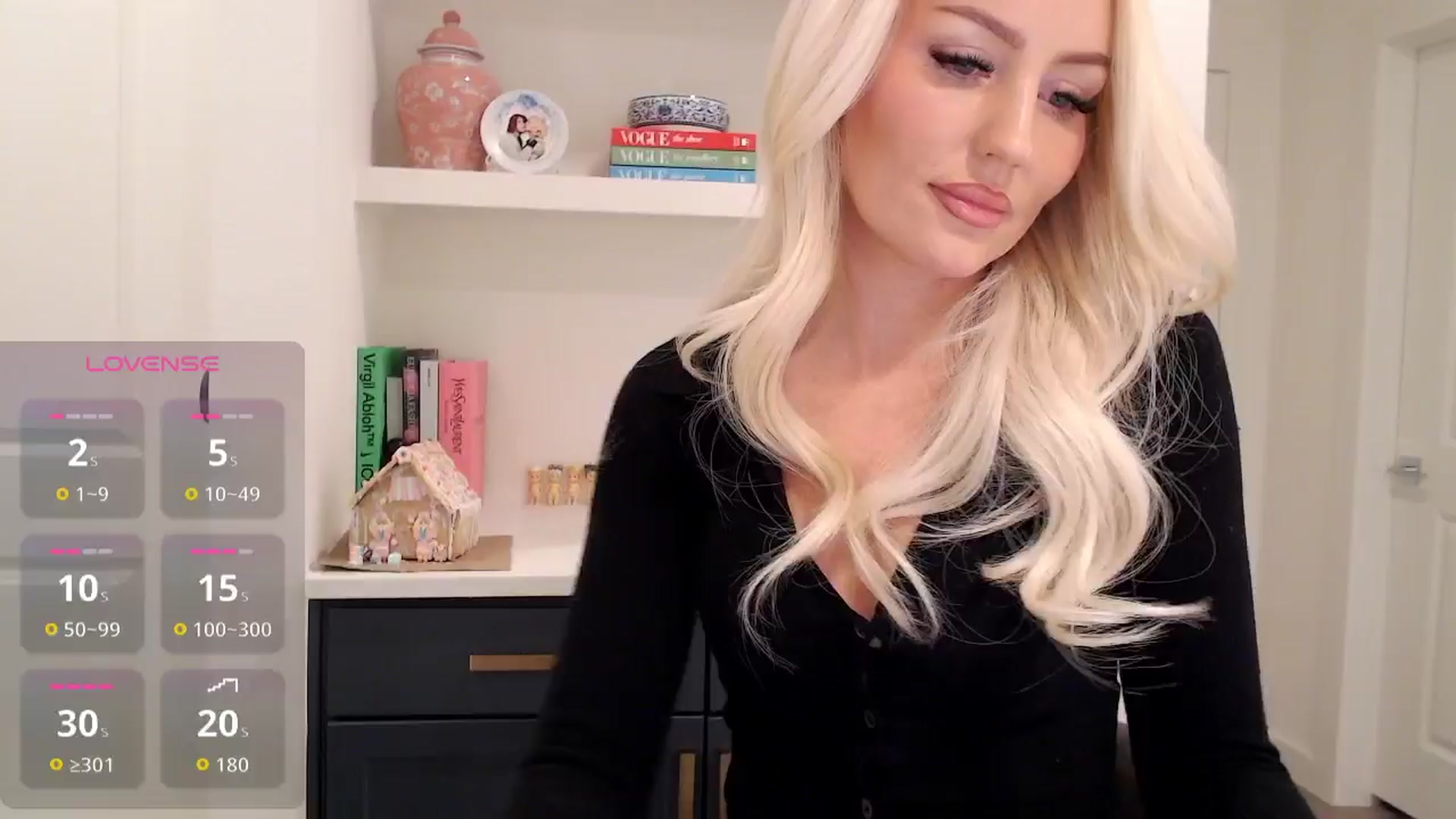 Gallery image thumbnail from Officialelsa's myfreecams stream on, 12/16/2025, 22:50 image 7 of 20