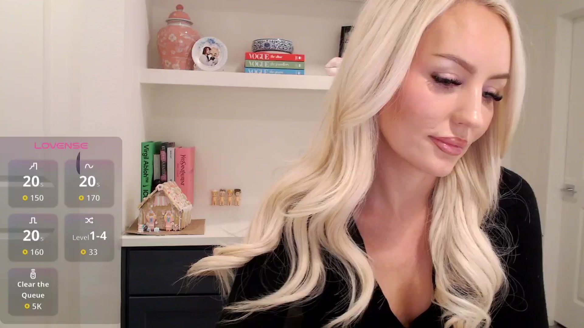 Gallery image thumbnail from Officialelsa's myfreecams stream on, 12/16/2025, 22:50 image 10 of 20