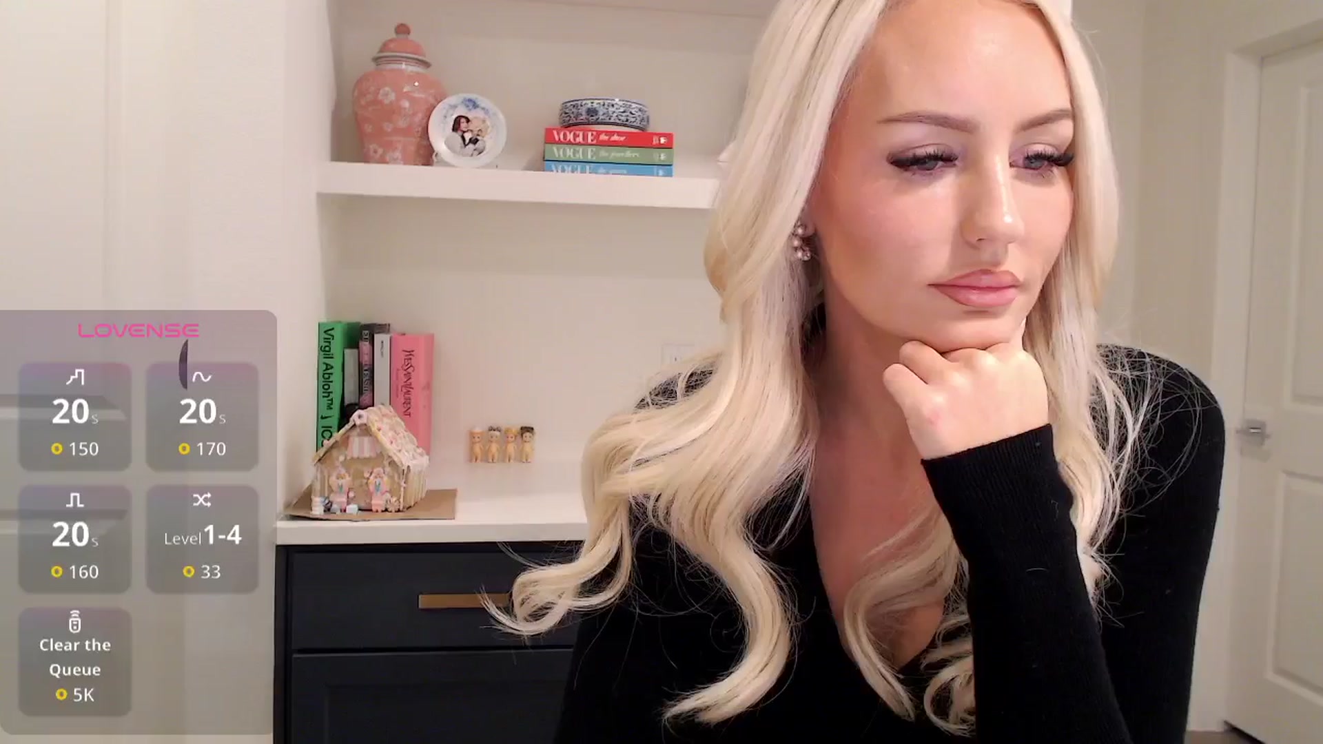 Gallery image thumbnail from Officialelsa's myfreecams stream on, 12/16/2025, 22:50 image 1 of 20