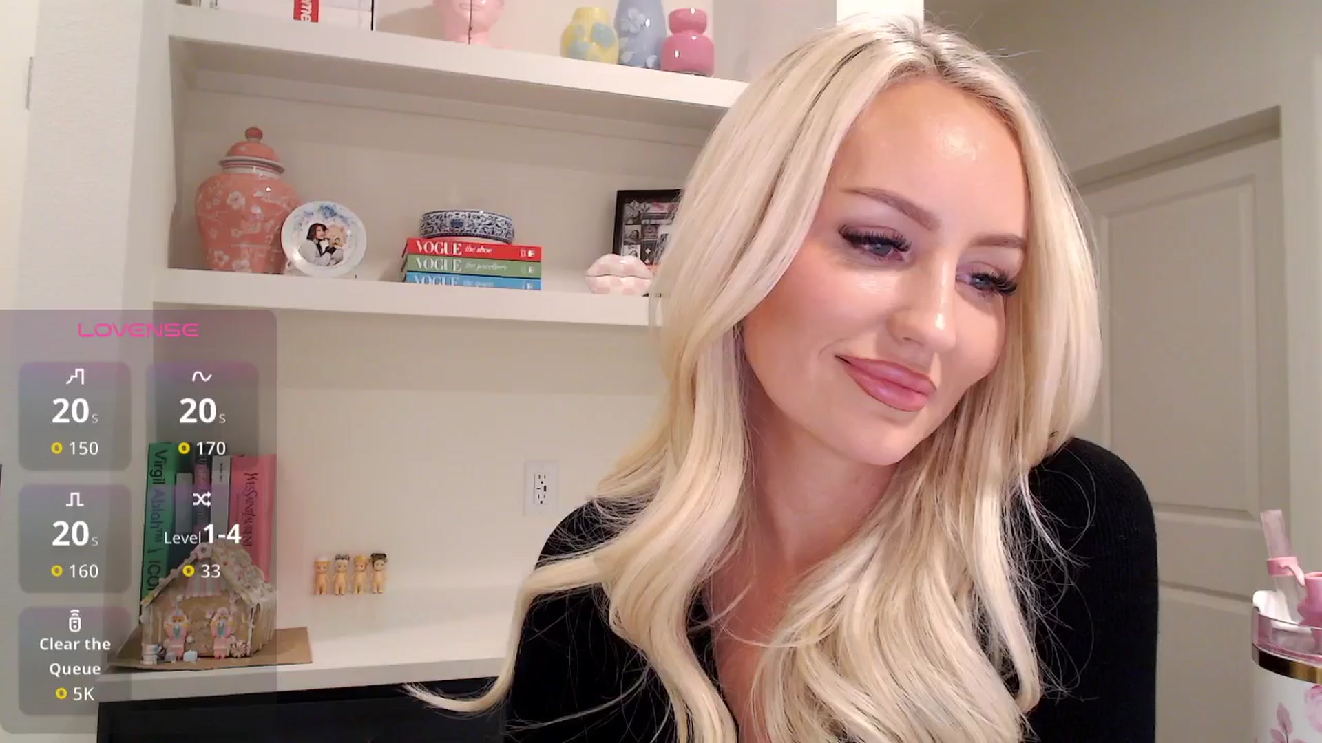 Gallery image thumbnail from Officialelsa's myfreecams stream on, 12/17/2025, 02:12 image 7 of 20