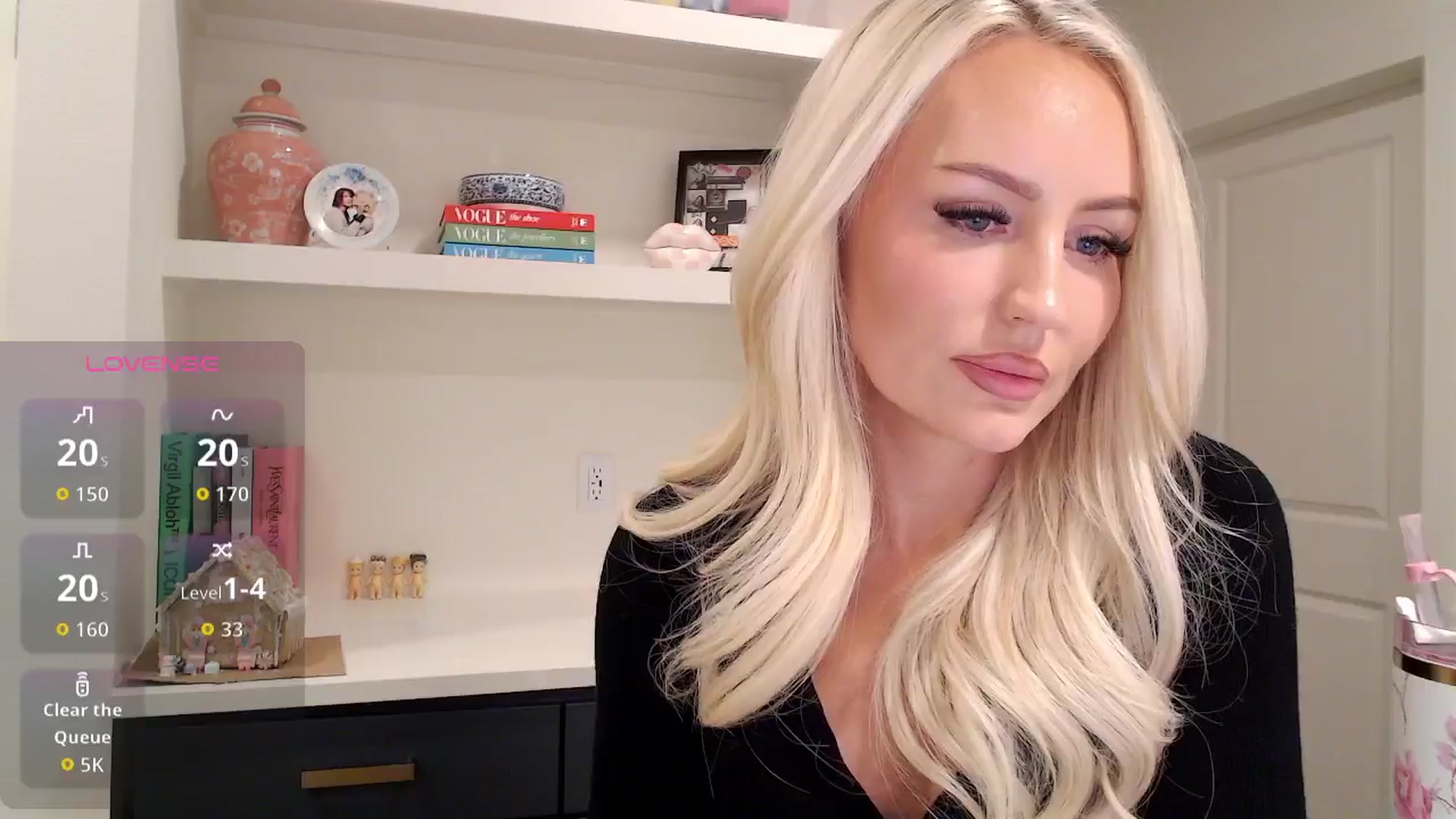 Gallery image thumbnail from Officialelsa's myfreecams stream on, 12/17/2025, 02:12 image 1 of 20