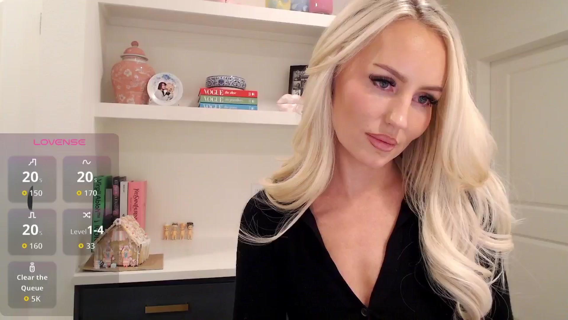 Gallery image thumbnail from Officialelsa's myfreecams stream on, 12/17/2025, 05:24 image 14 of 20