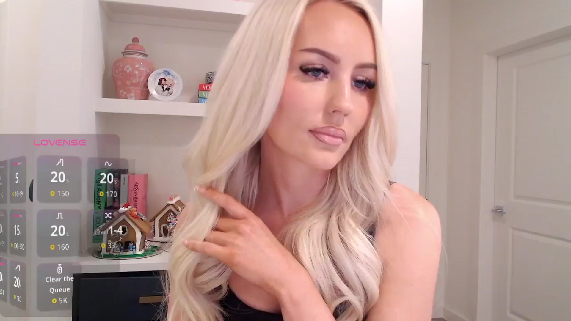 Gallery image thumbnail from Officialelsa's myfreecams stream on, 01/07/2026, 21:18 image 1 of 20
