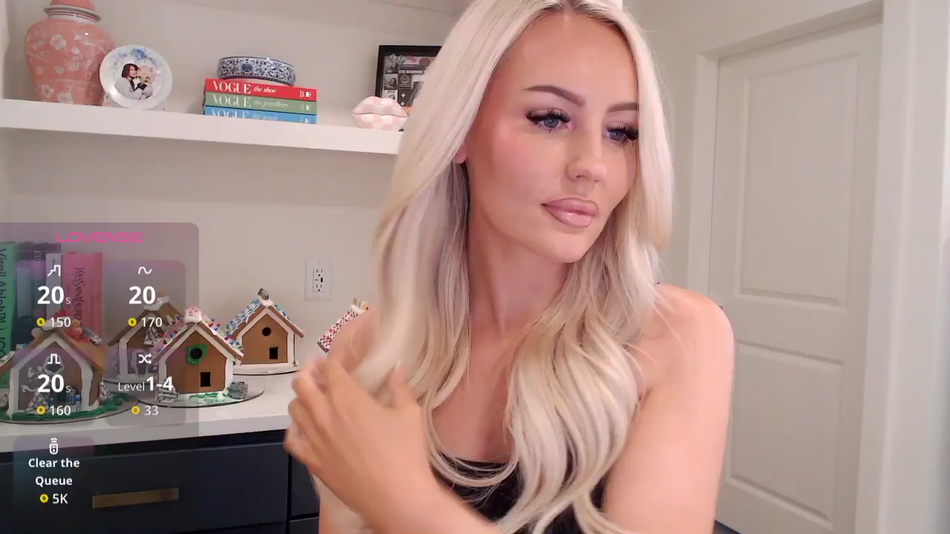 Gallery image thumbnail from Officialelsa's myfreecams stream on, 01/07/2026, 21:18 image 5 of 20
