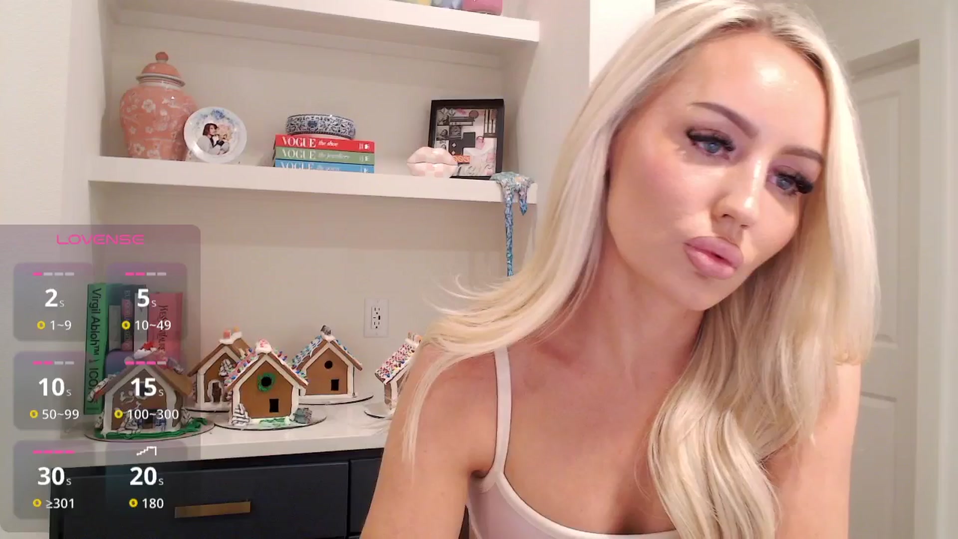 Gallery image thumbnail from Officialelsa's myfreecams stream on, 01/07/2026, 22:59 image 17 of 20