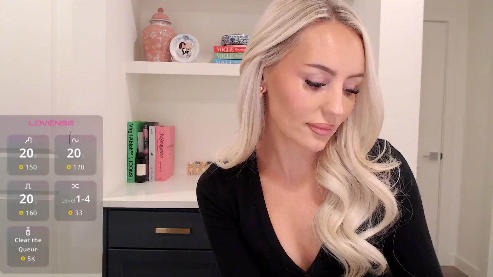 Gallery image thumbnail from Officialelsa's myfreecams stream on, 01/20/2026, 23:05 image 18 of 20
