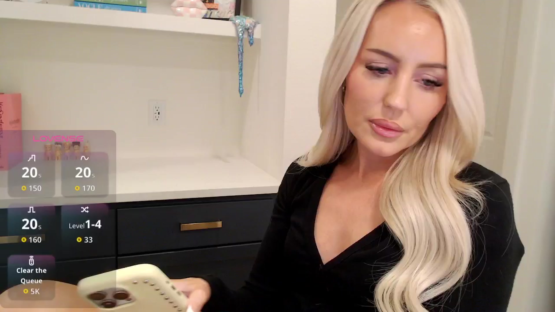 Gallery image thumbnail from Officialelsa's myfreecams stream on, 01/21/2026, 04:19 image 9 of 20