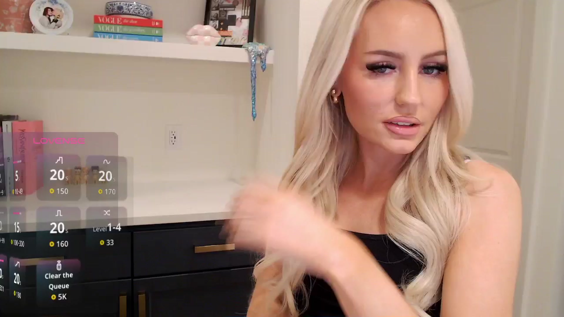 Gallery image thumbnail from Officialelsa's myfreecams stream on, 01/22/2026, 03:41 image 4 of 20