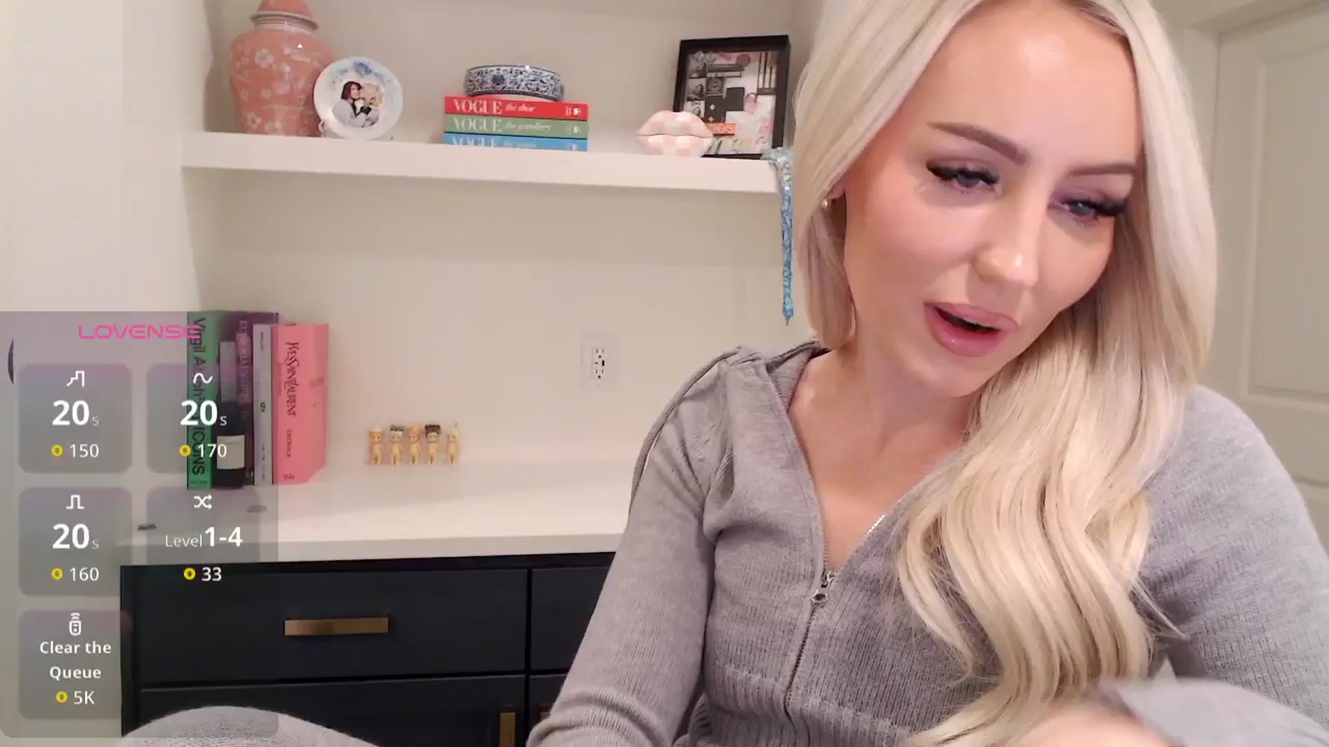 Gallery image thumbnail from Officialelsa's myfreecams stream on, 01/24/2026, 23:15 image 17 of 20