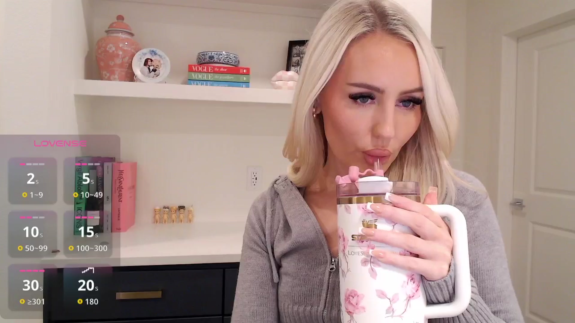 Gallery image thumbnail from Officialelsa's myfreecams stream on, 01/24/2026, 23:15 image 7 of 20