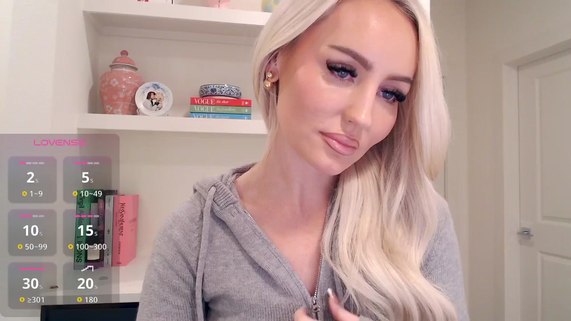 Gallery image thumbnail from Officialelsa's myfreecams stream on, 01/25/2026, 24:13 image 19 of 20