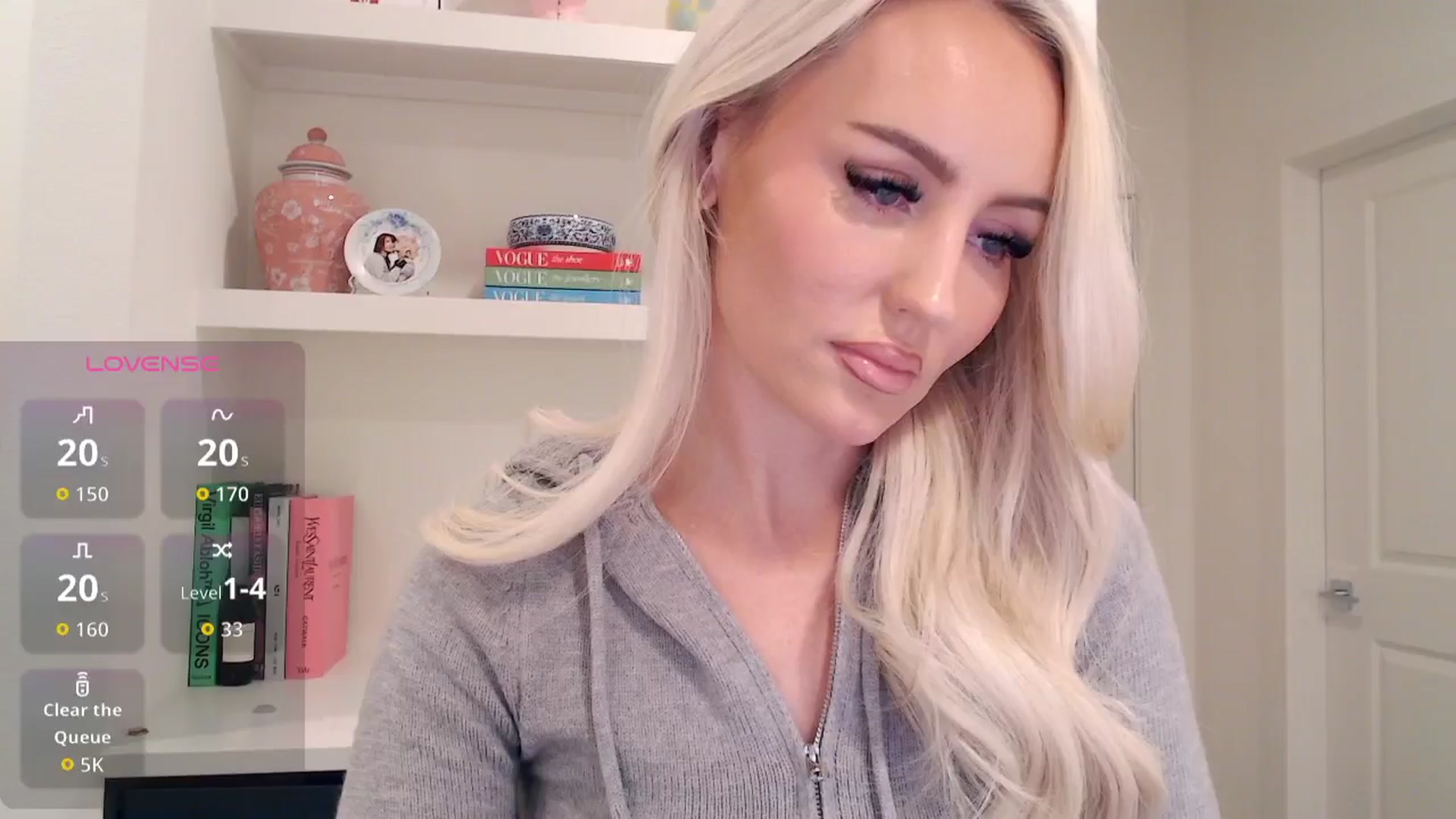 Gallery image thumbnail from Officialelsa's myfreecams stream on, 01/25/2026, 24:13 image 18 of 20