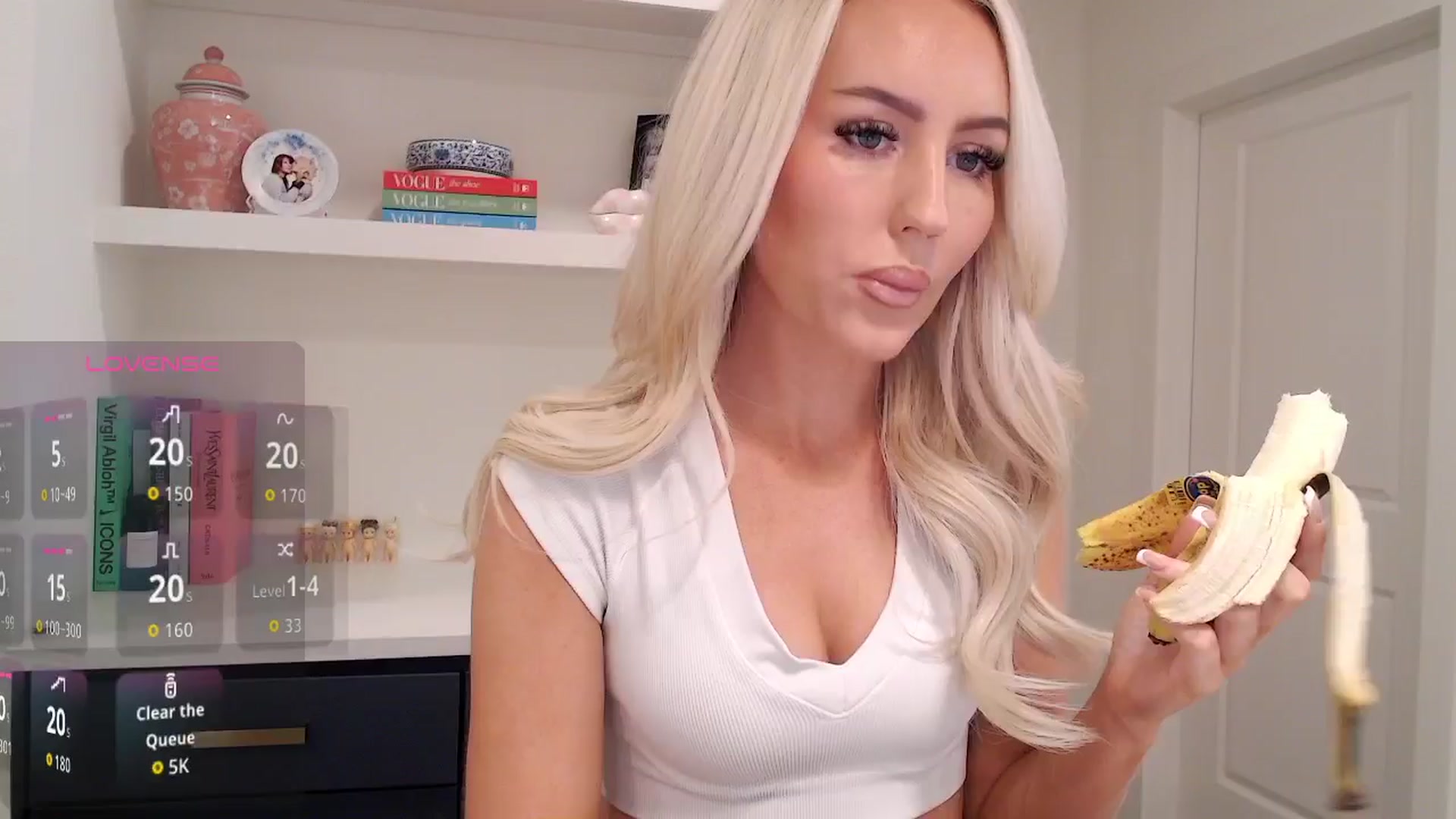 Gallery image thumbnail from Officialelsa's myfreecams stream on, 01/29/2026, 22:30 image 1 of 20