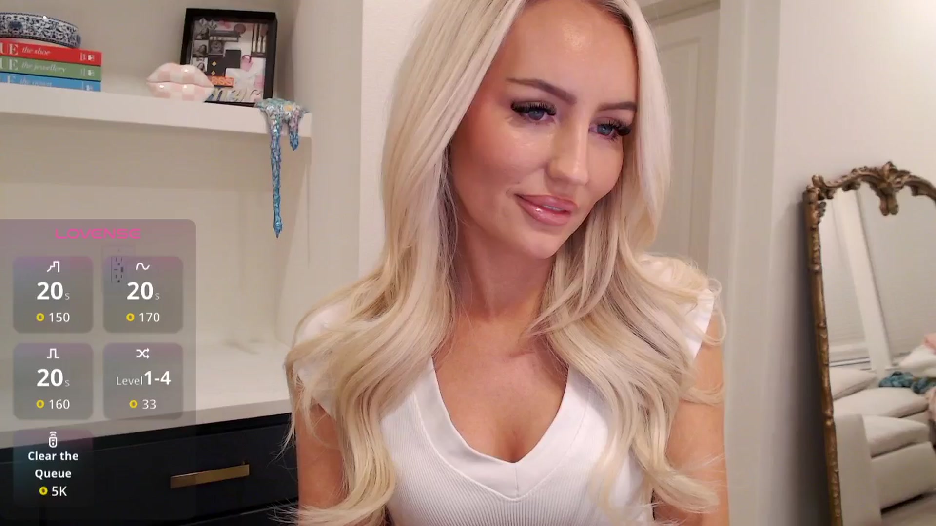 Gallery image thumbnail from Officialelsa's myfreecams stream on, 01/30/2026, 24:28 image 18 of 20