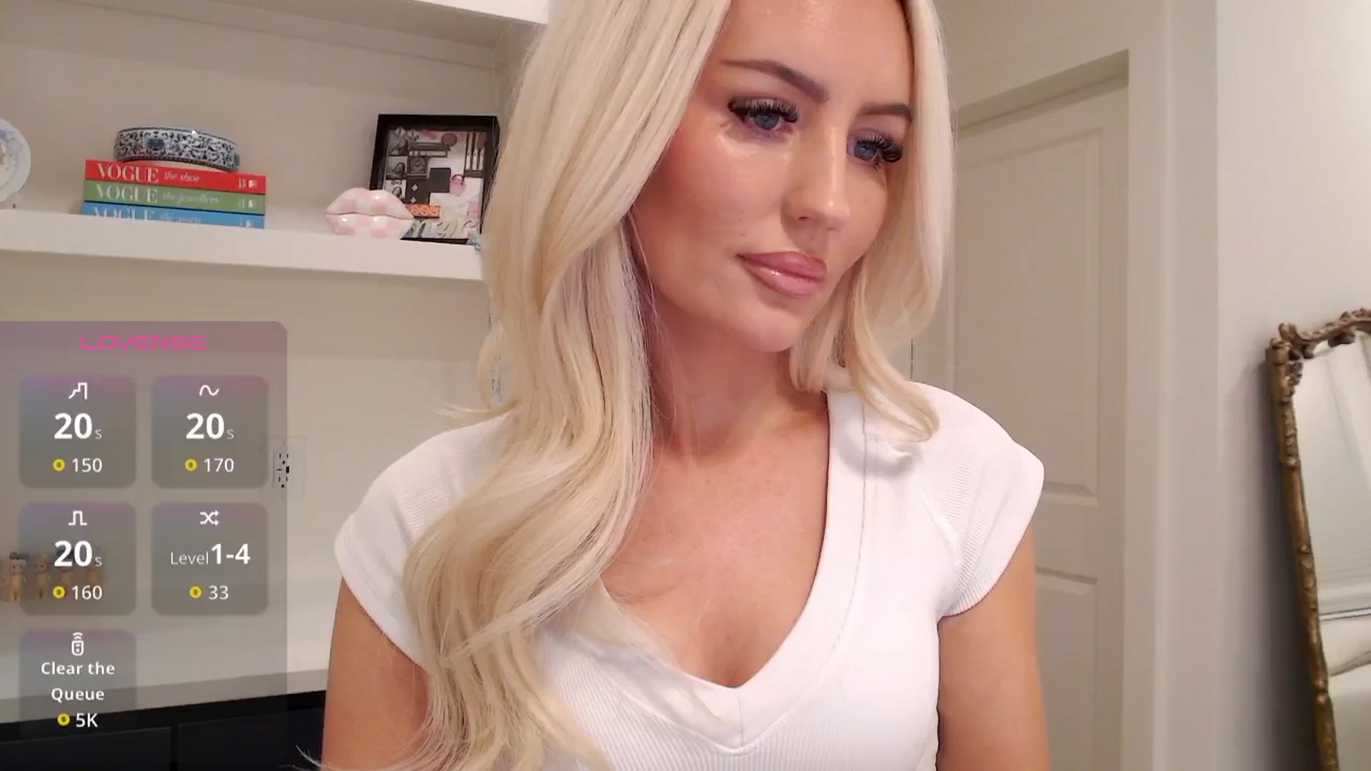 Gallery image thumbnail from Officialelsa's myfreecams stream on, 01/30/2026, 24:28 image 16 of 20