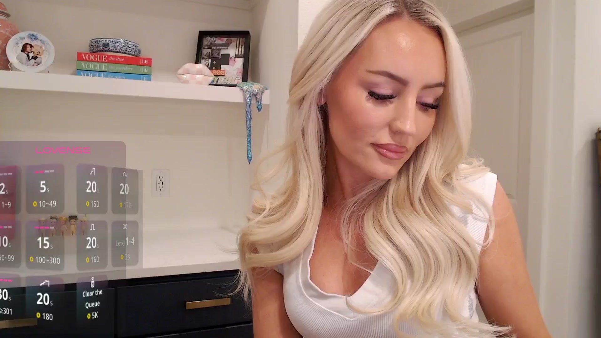 Gallery image thumbnail from Officialelsa's myfreecams stream on, 01/30/2026, 02:37 image 3 of 20
