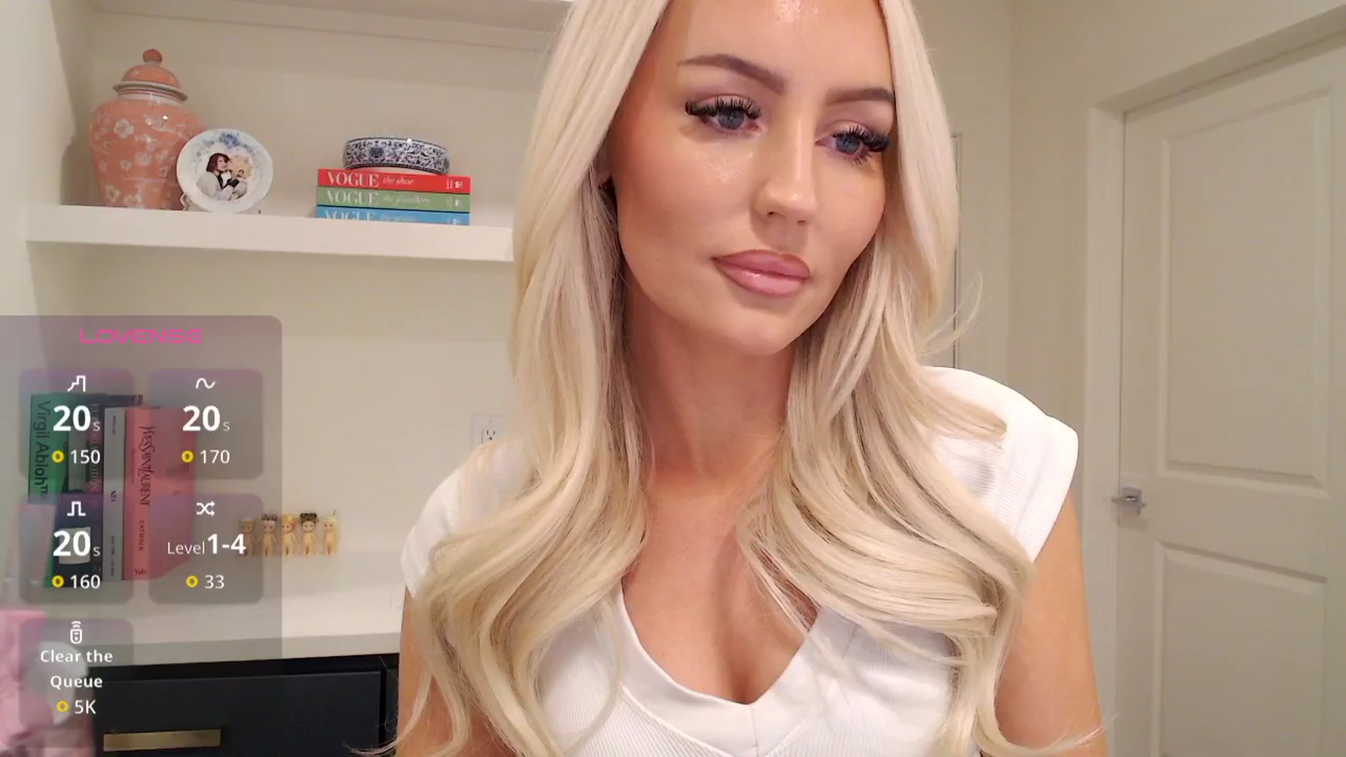 Gallery image thumbnail from Officialelsa's myfreecams stream on, 01/30/2026, 02:37 image 12 of 20