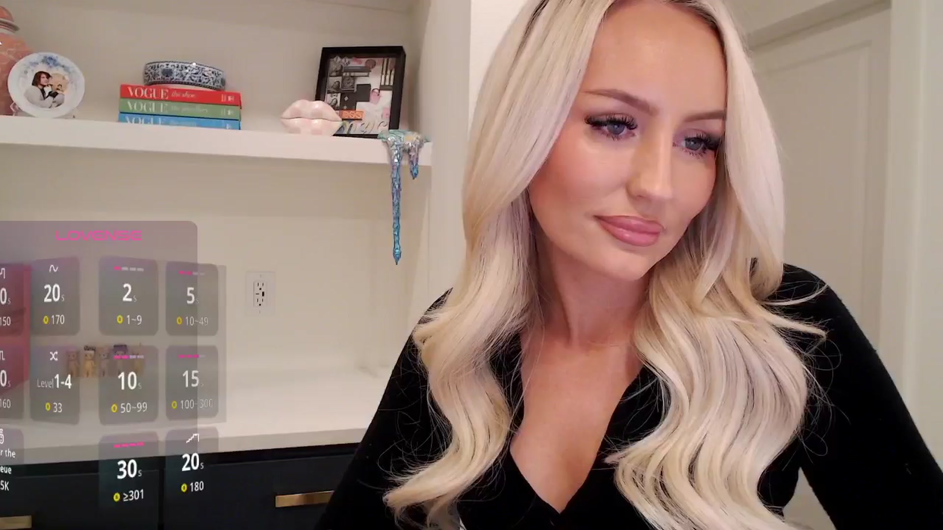 Gallery image thumbnail from Officialelsa's myfreecams stream on, 02/01/2026, 24:25 image 14 of 20