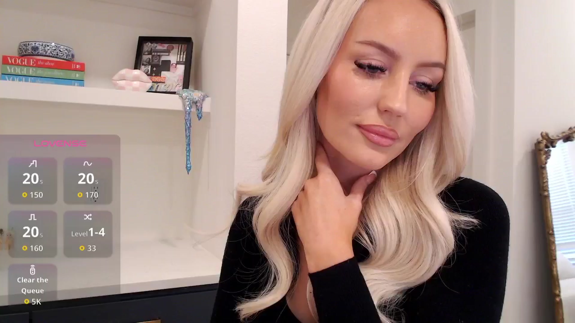 Gallery image thumbnail from Officialelsa's myfreecams stream on, 02/01/2026, 24:25 image 9 of 20