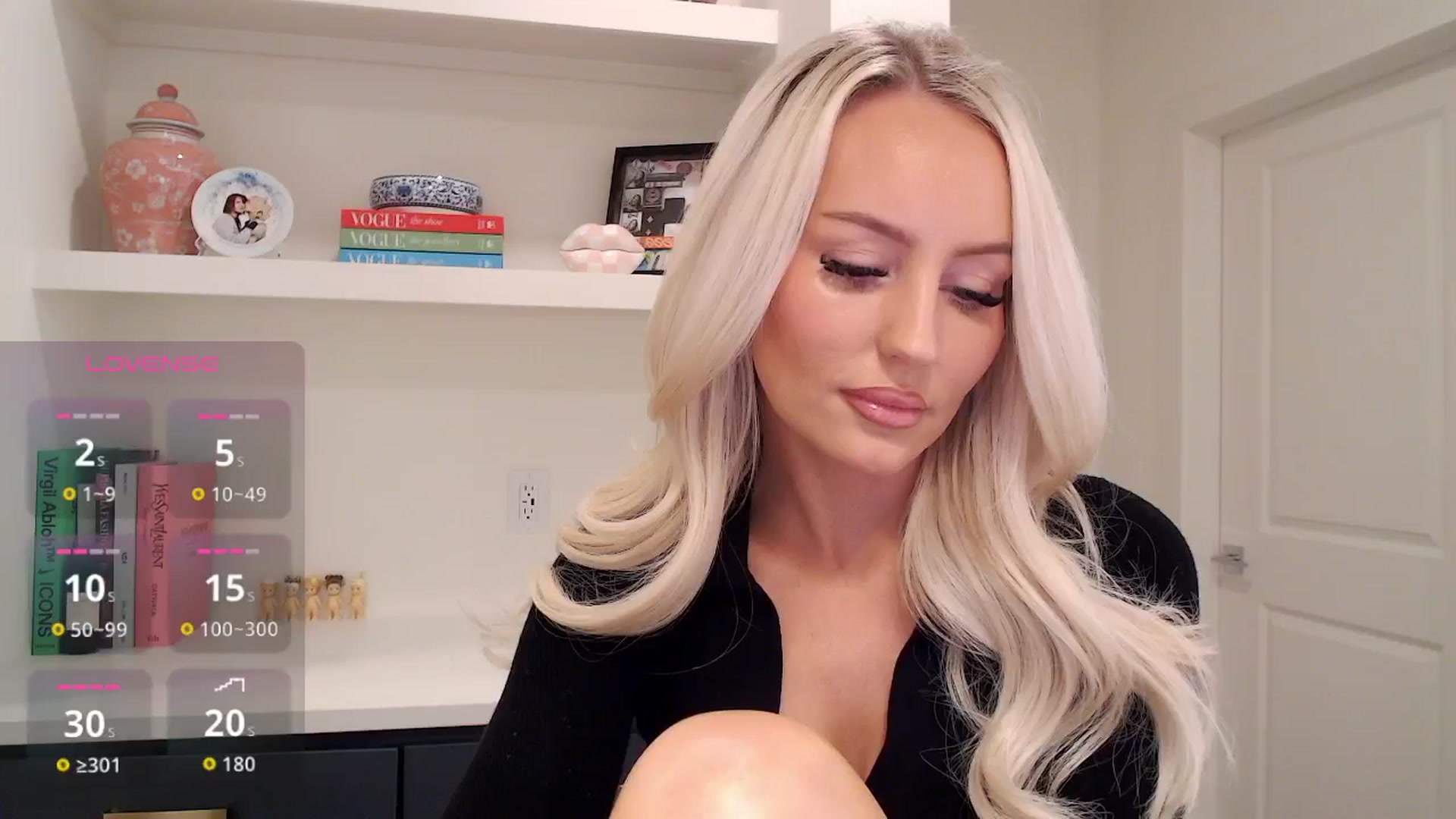 Gallery image thumbnail from Officialelsa's myfreecams stream on, 02/01/2026, 24:25 image 3 of 20